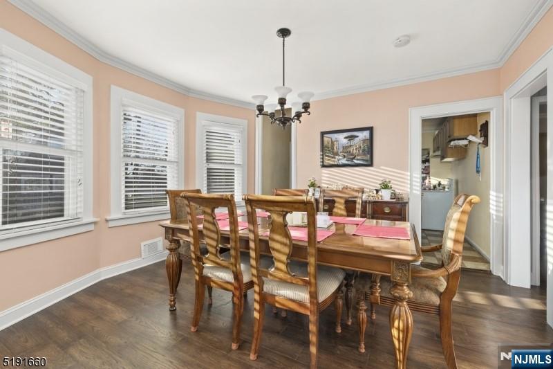 149 Burnett Avenue - Photo 5