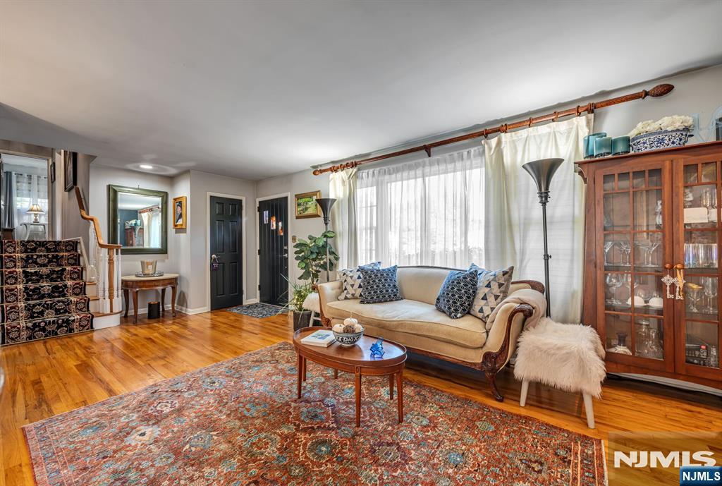 58 Susan Drive - Photo 5