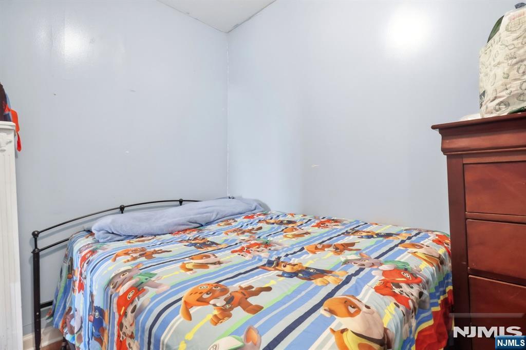 337 Summer Avenue - Photo 4