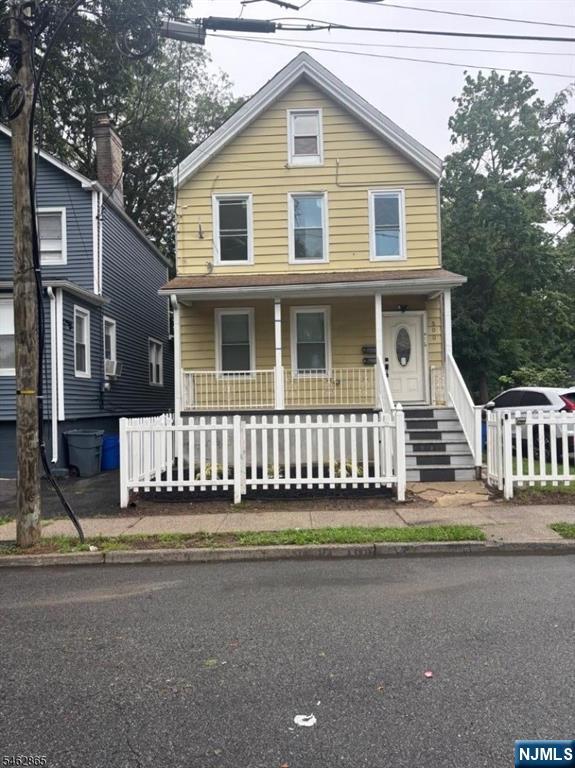 500 Burnside Street - Photo 1