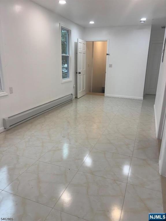 500 Burnside Street - Photo 4