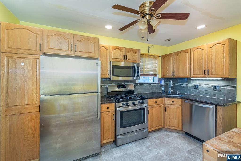 126 Hillman Drive - Photo 5