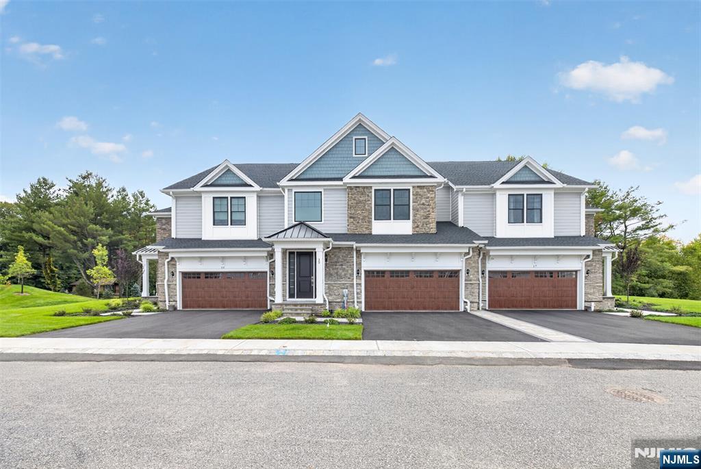 15 Muirfield Lane - Photo 1