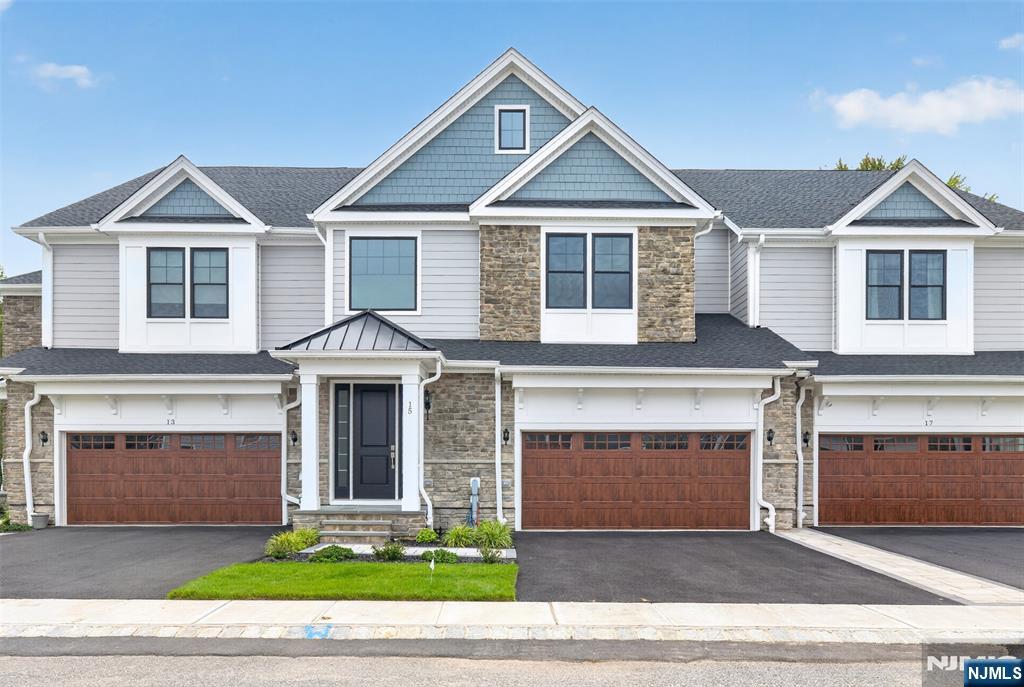 15 Muirfield Lane - Photo 2