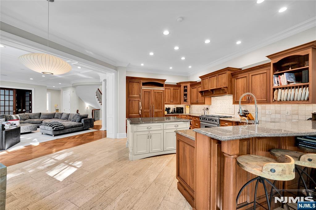713 Bellaire Drive — photo 16