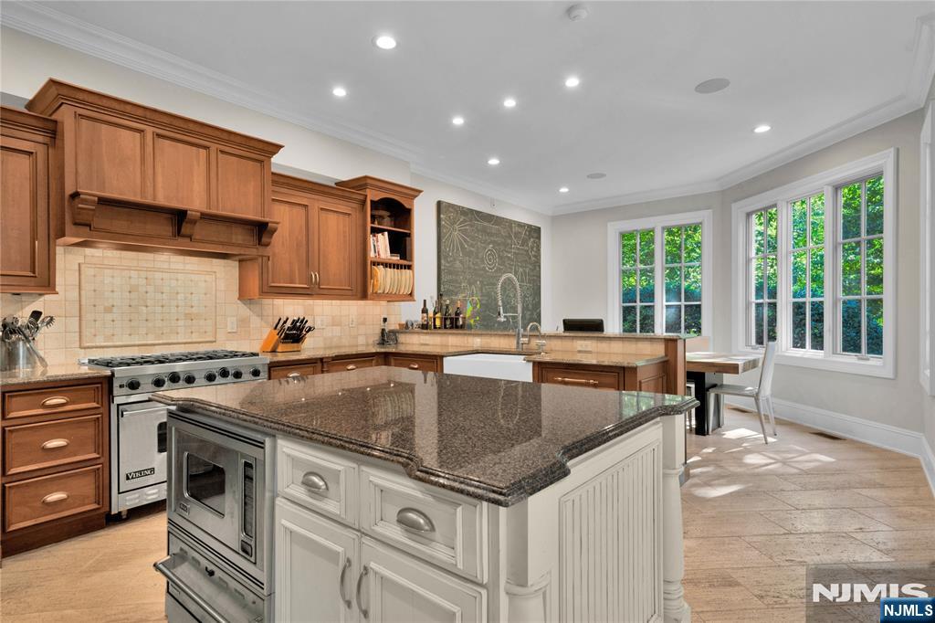 713 Bellaire Drive — photo 17