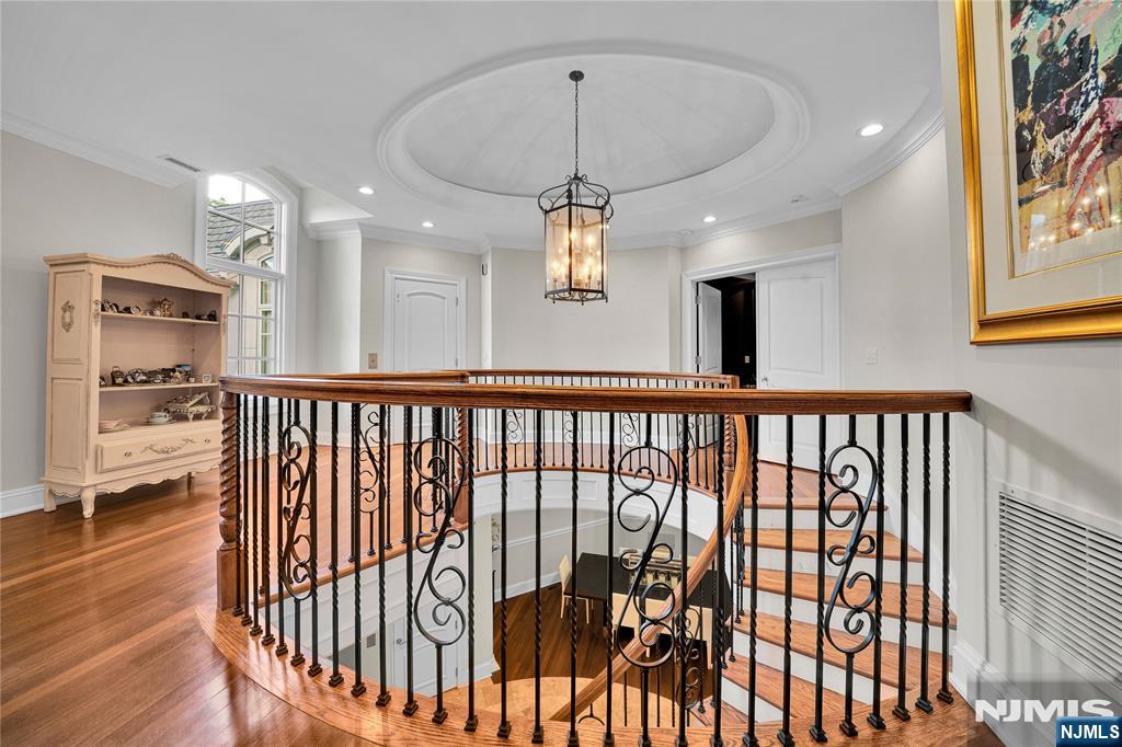 713 Bellaire Drive — photo 24