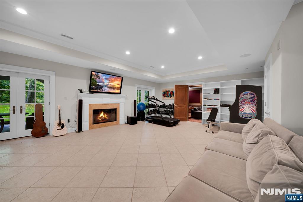 713 Bellaire Drive — photo 36