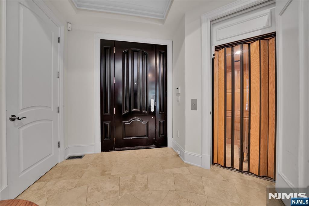 713 Bellaire Drive — photo 40