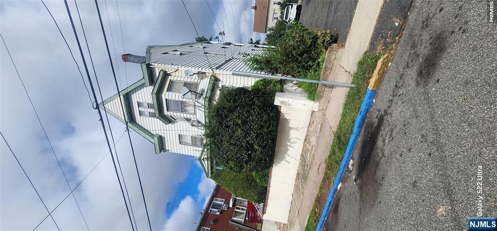 309 Sussex Street - Photo 2
