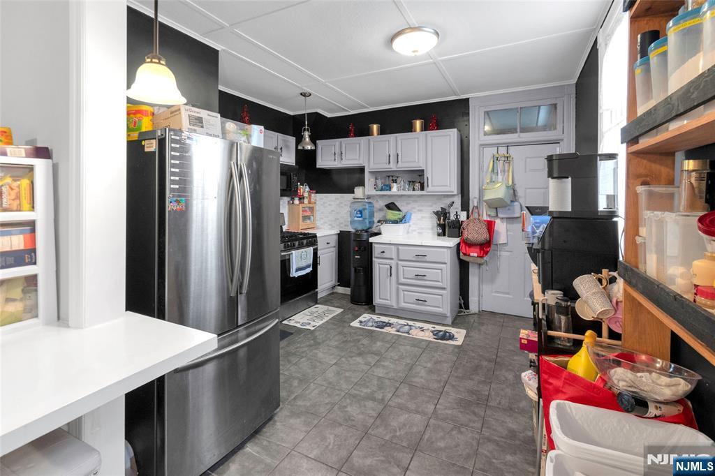240 N 19th Street - Photo 2