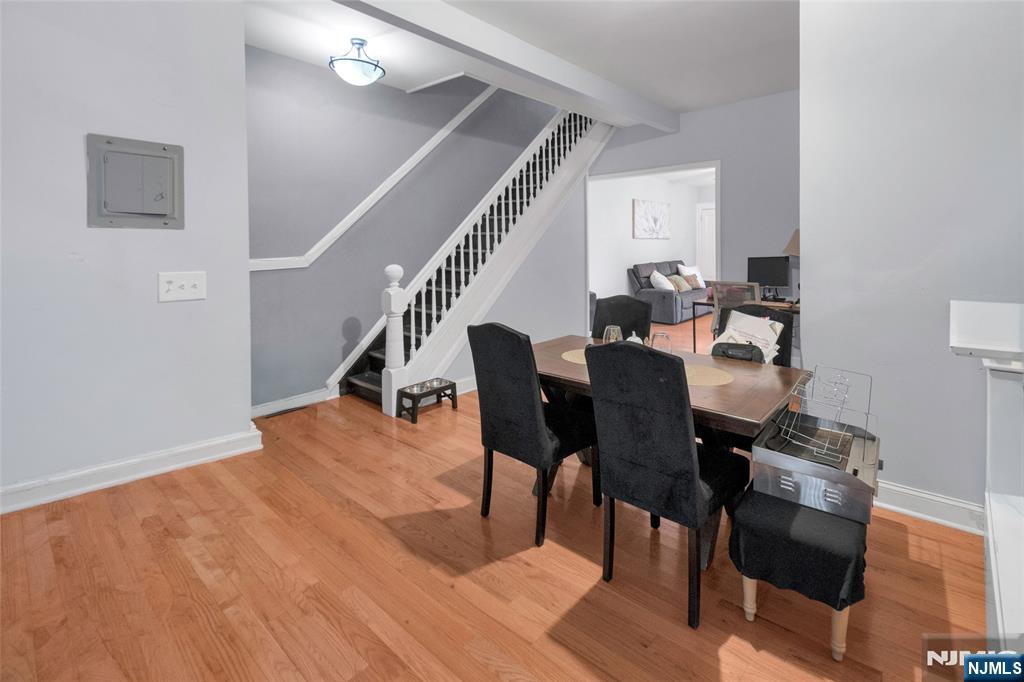 240 N 19th Street - Photo 3