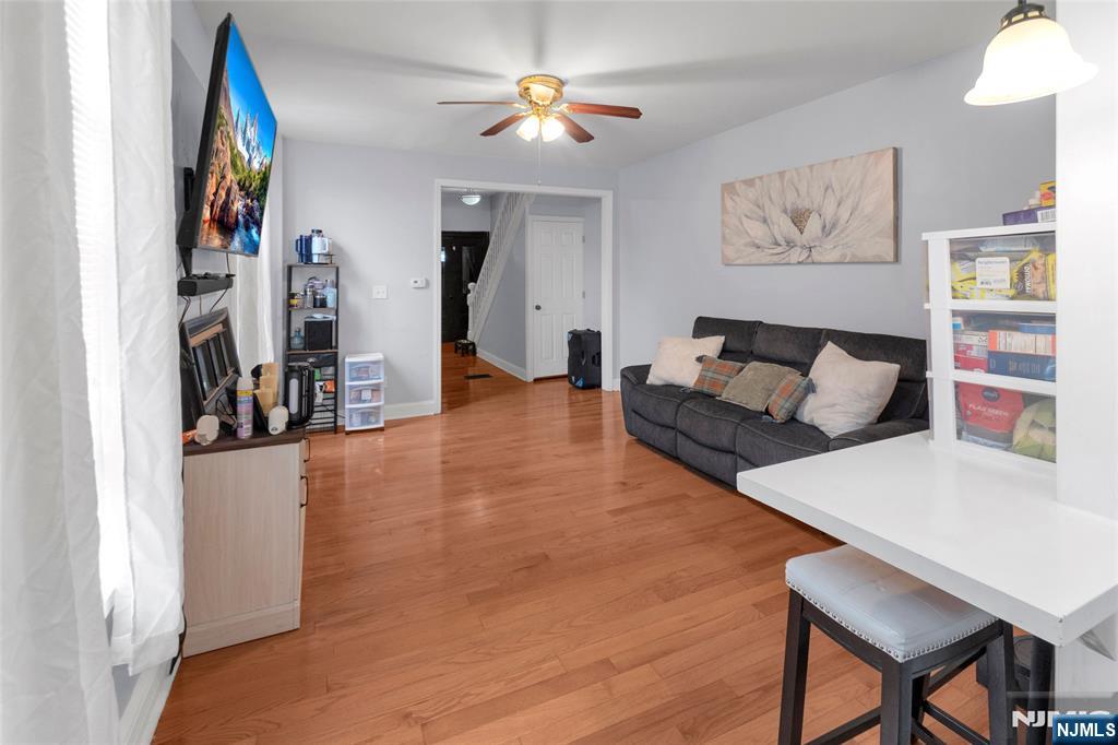 240 N 19th Street - Photo 4