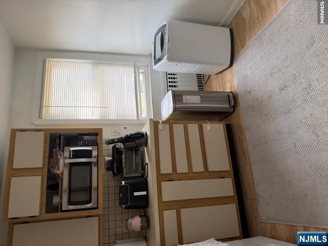 449 Central 2 - Photo 5