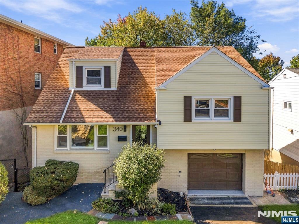 Photo 1 of Single family home for sale at 340 Northwood Way, Palisades Park, NJ 07650 | MLS# 26037947 | Listing updated on 2026-10-08