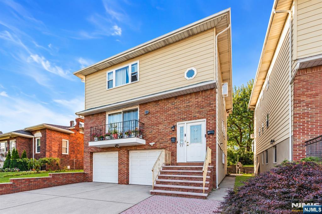 55 Westervelt Place - Photo 1