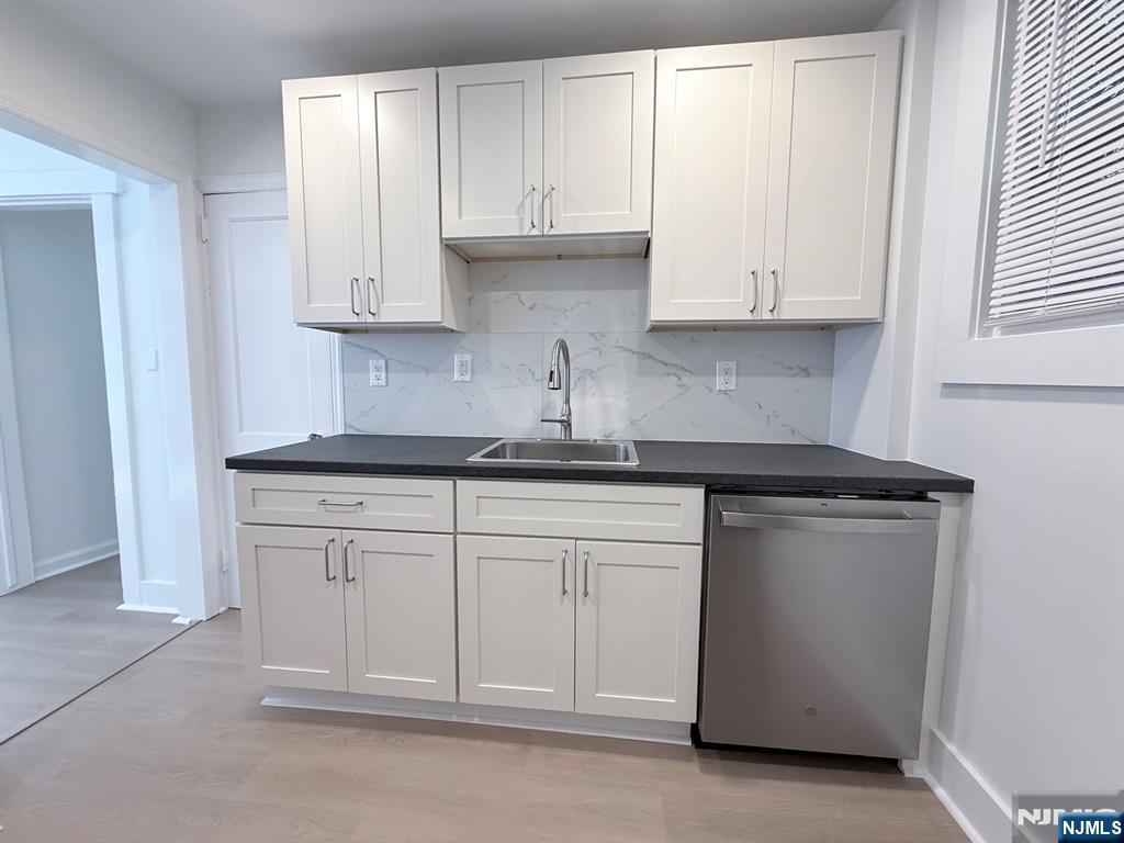 210 S Maple Avenue 1 - Photo 4
