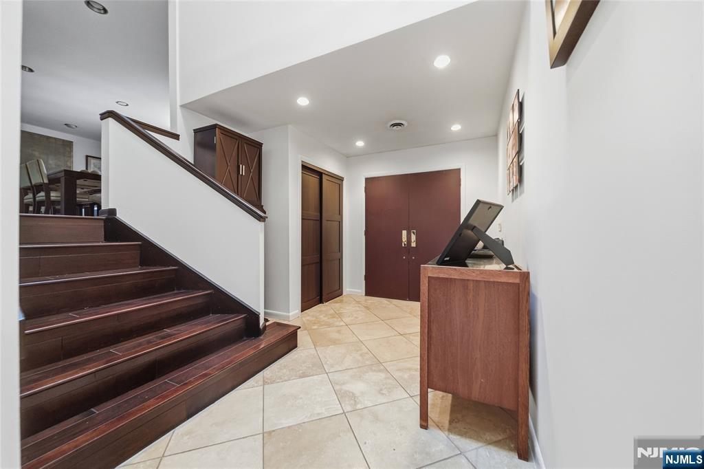 299 Forest Road - Photo 4