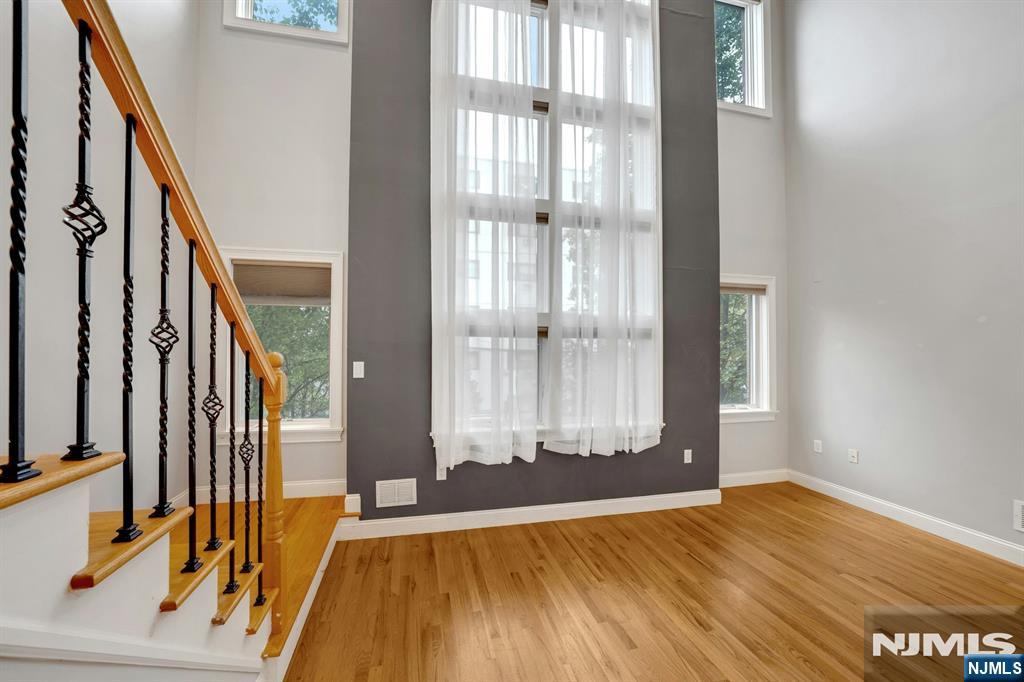 67 Bleecker Street 2 - Photo 4