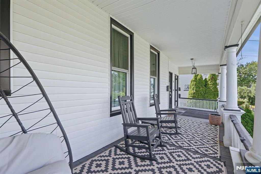 35 Rossmore Place 2 - Photo 5