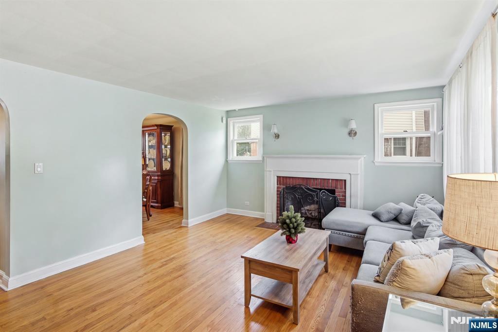 185 W Passaic Avenue - Photo 3