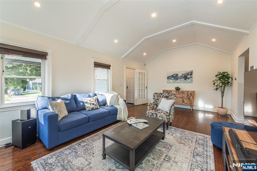 47 Mount Prospect Avenue - Photo 1