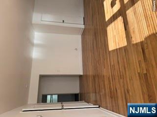 222 Garibaldi Avenue 21 - Photo 5