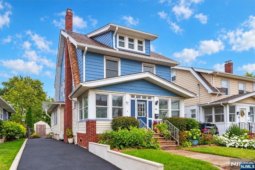84 Johnson Avenue - Photo 1