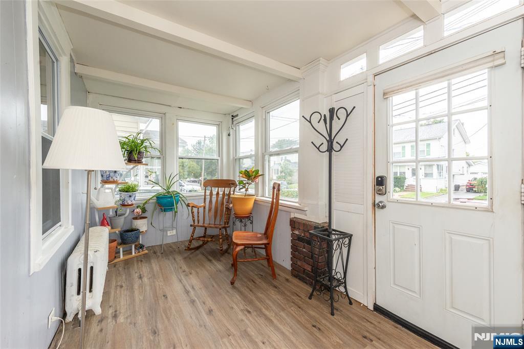 84 Johnson Avenue - Photo 2