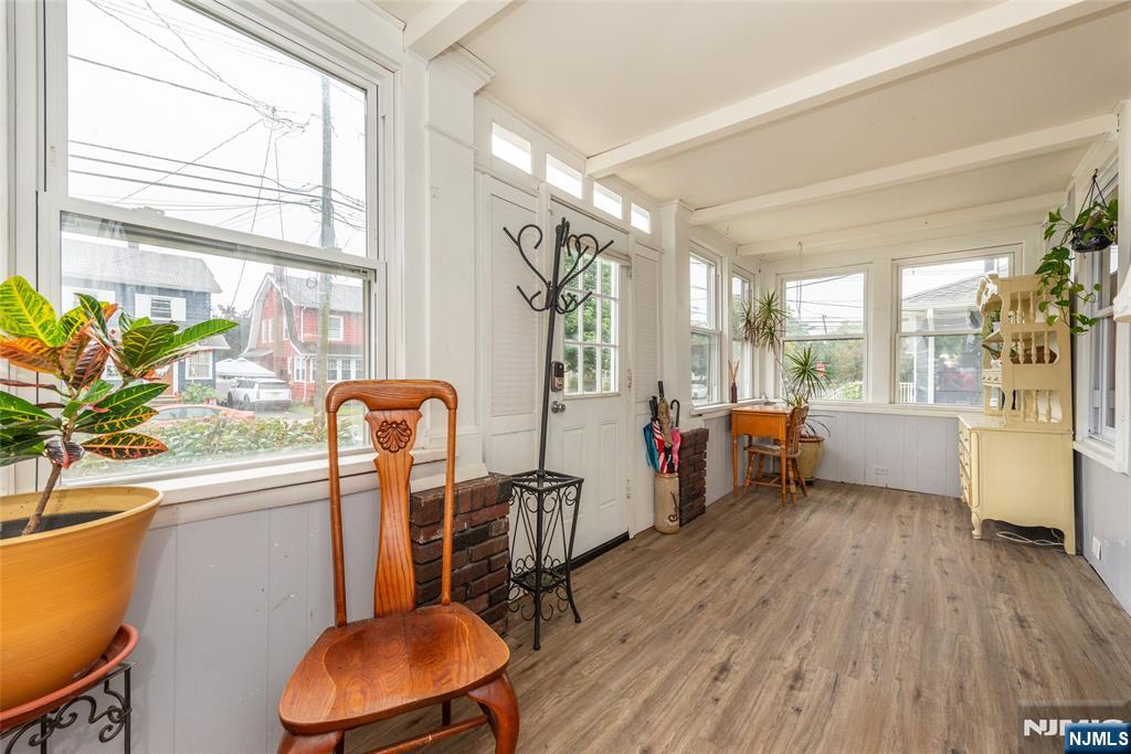 84 Johnson Avenue - Photo 3
