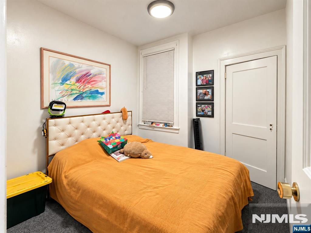 404 Broad Avenue — photo 7