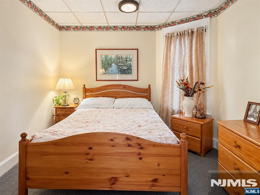 404 Broad Avenue — photo 10
