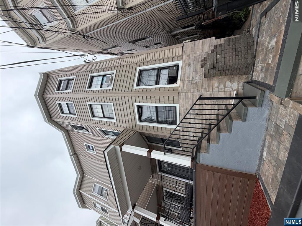 22 17th Avenue - Photo 1