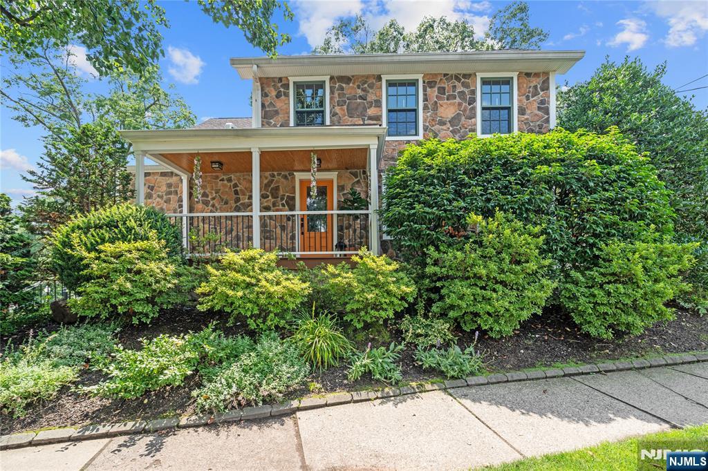 67 Vreeland Avenue - Photo 2