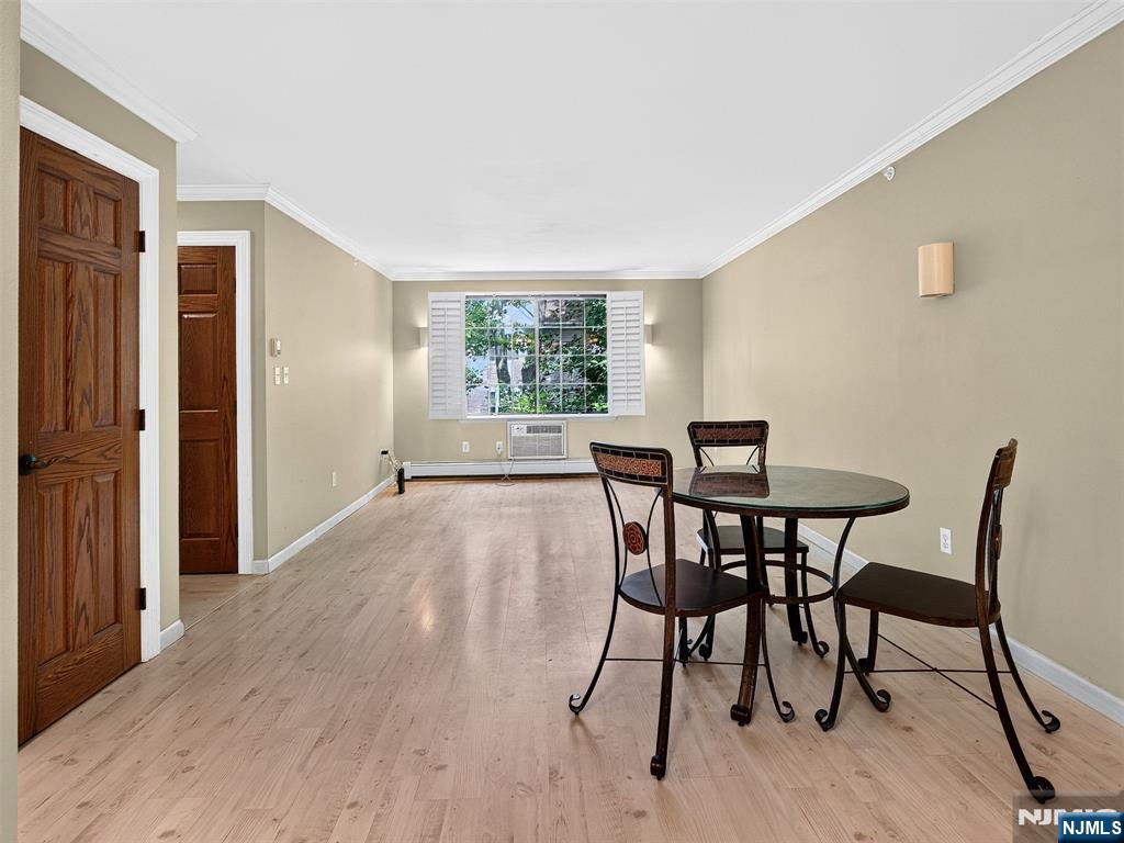 1510 Faulkner Court - Photo 5