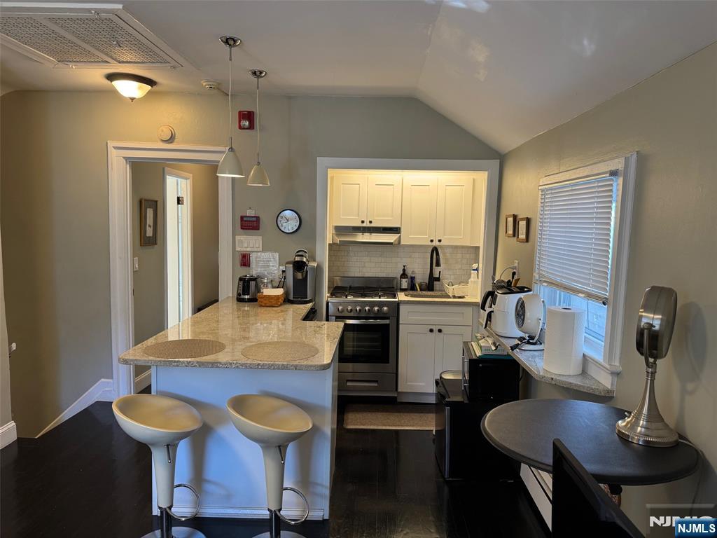128 Engle Street B - Photo 3