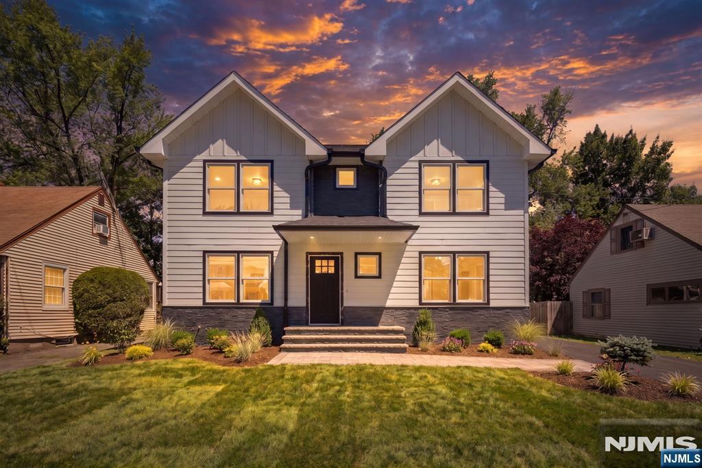 34 Parkway - Photo 1