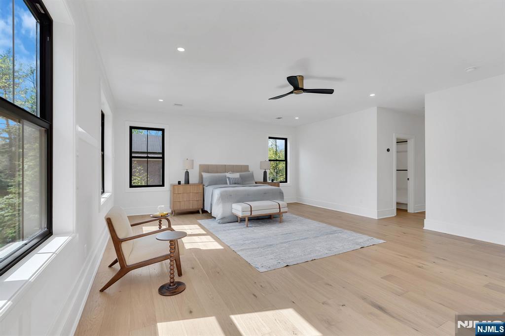 32 Townsend Drive — photo 11