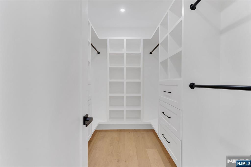 32 Townsend Drive — photo 15