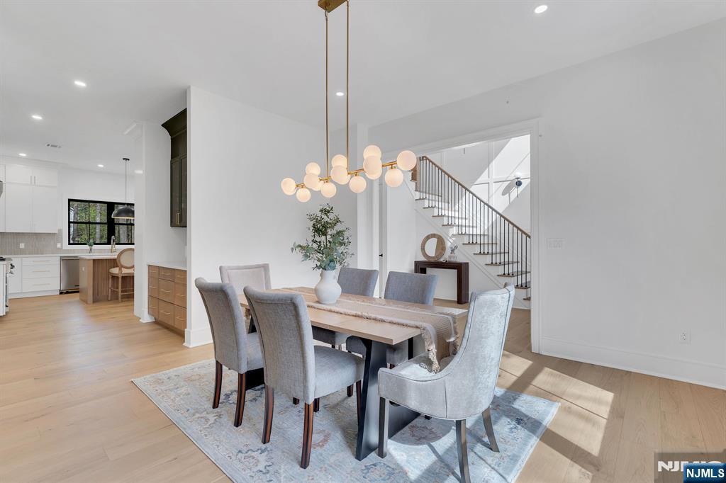 32 Townsend Drive - Photo 4