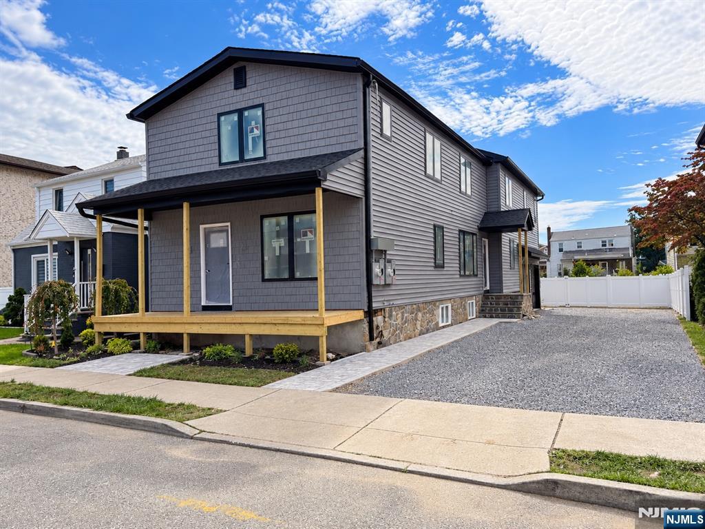 80 Tuttle Street - Photo 1