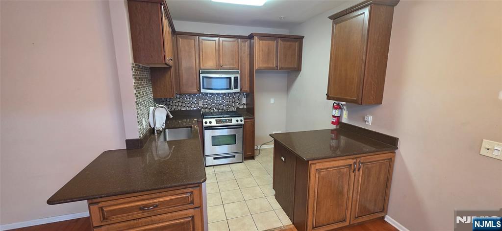 1312 Hamilton Street - Photo 4