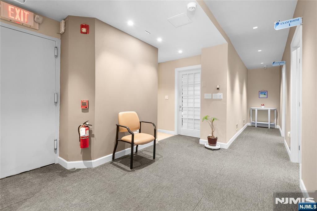 1618 Parker Avenue - Photo 4