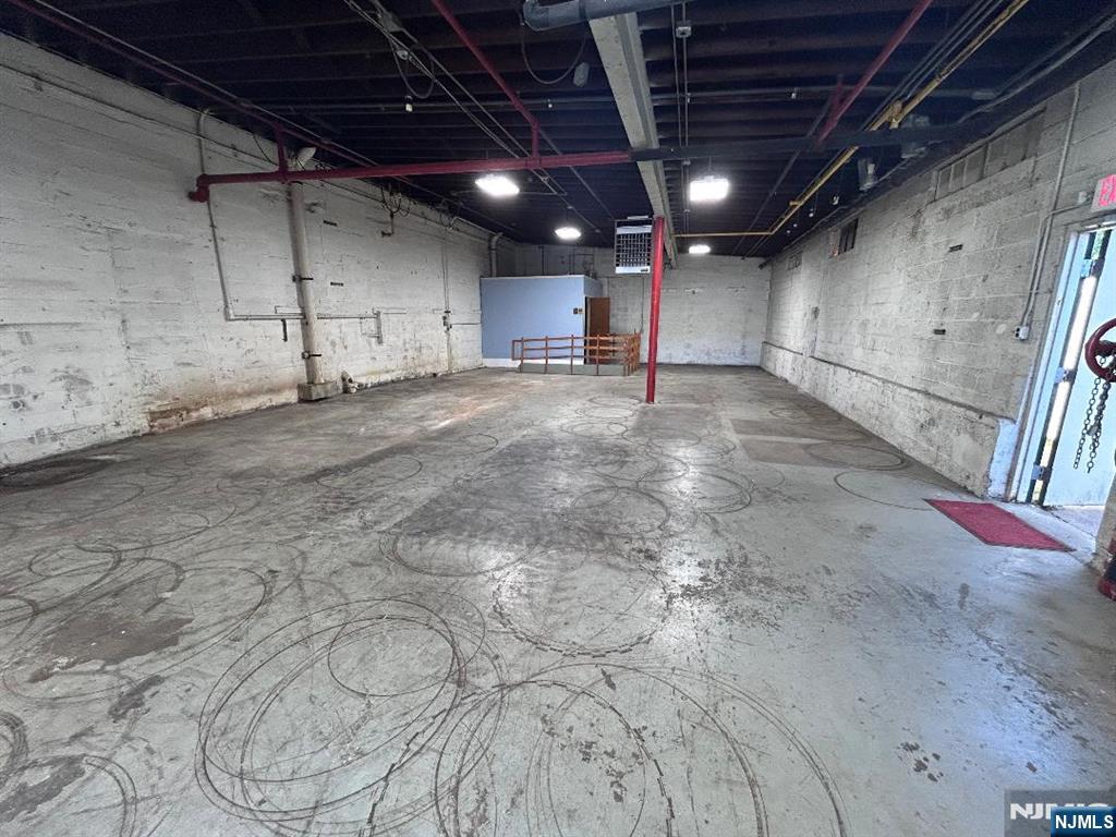 177 Royal Avenue - Photo 4