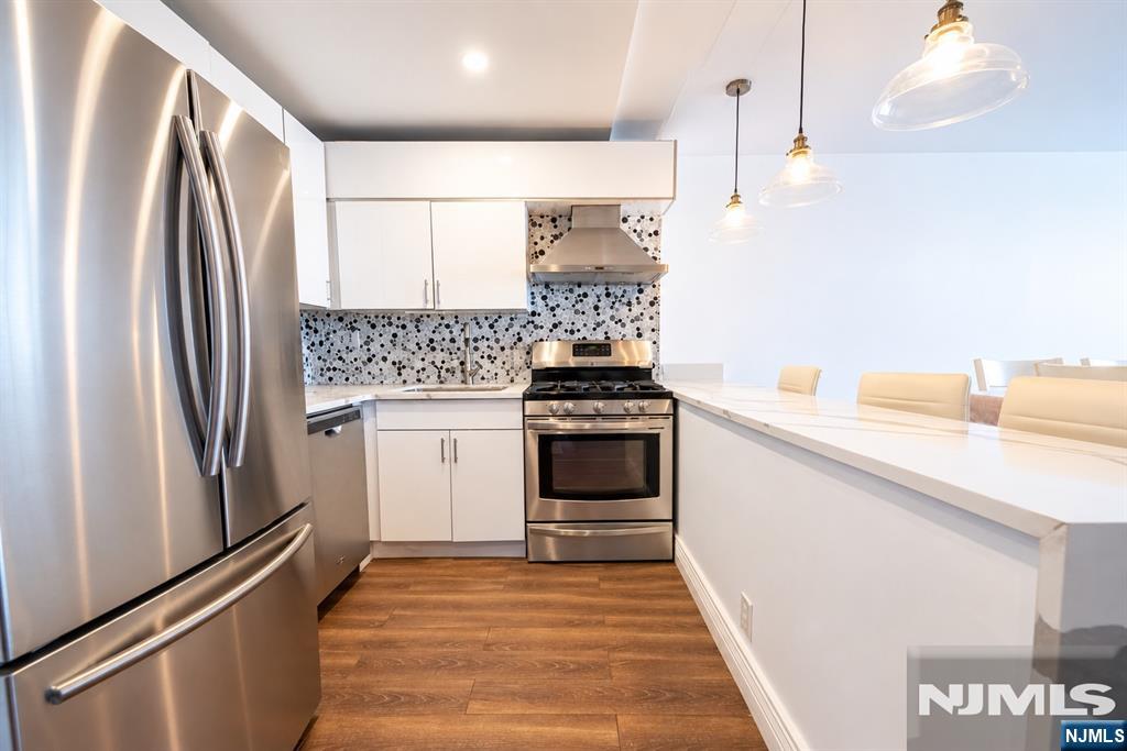 7100 JFK Blvd E 11R - Photo 2