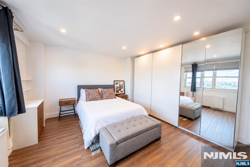 7100 JFK Blvd E 11R - Photo 5