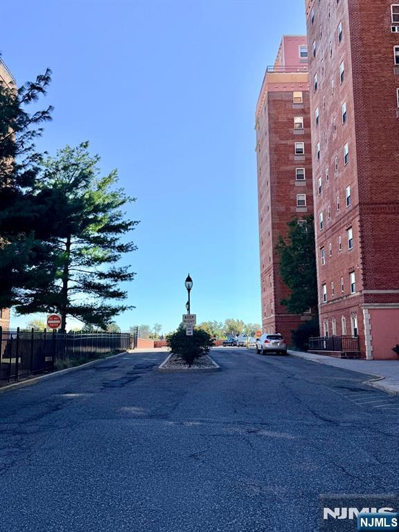 70 Munn Avenue 1008 - Photo 4