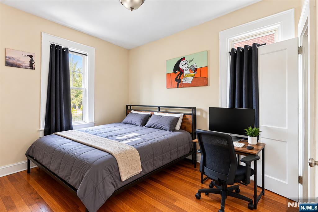 Photo 4 of Multi family home for sale at 299-301 Renner Ave, Newark, NJ 07112 | MLS# 26038125 | Listing updated on 2026-10-07