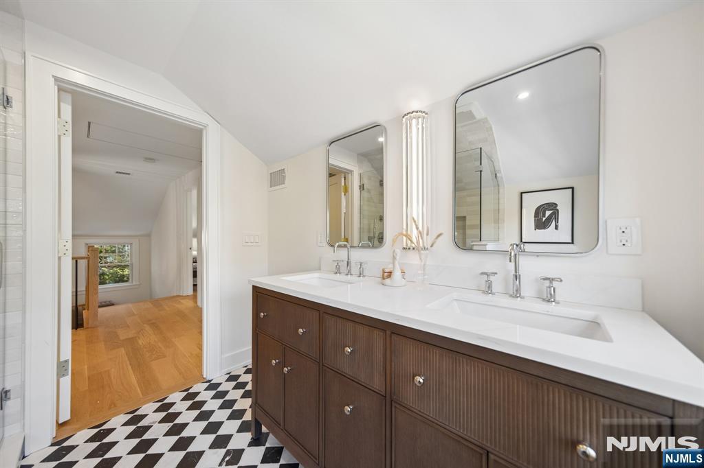 23 Prospect Terrace — photo 39