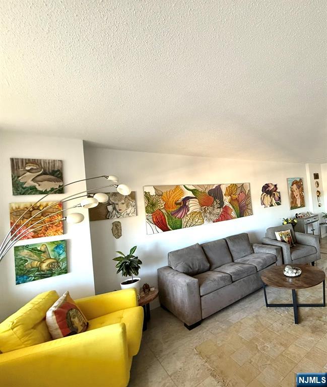 2200 Central Road 8S - Photo 3